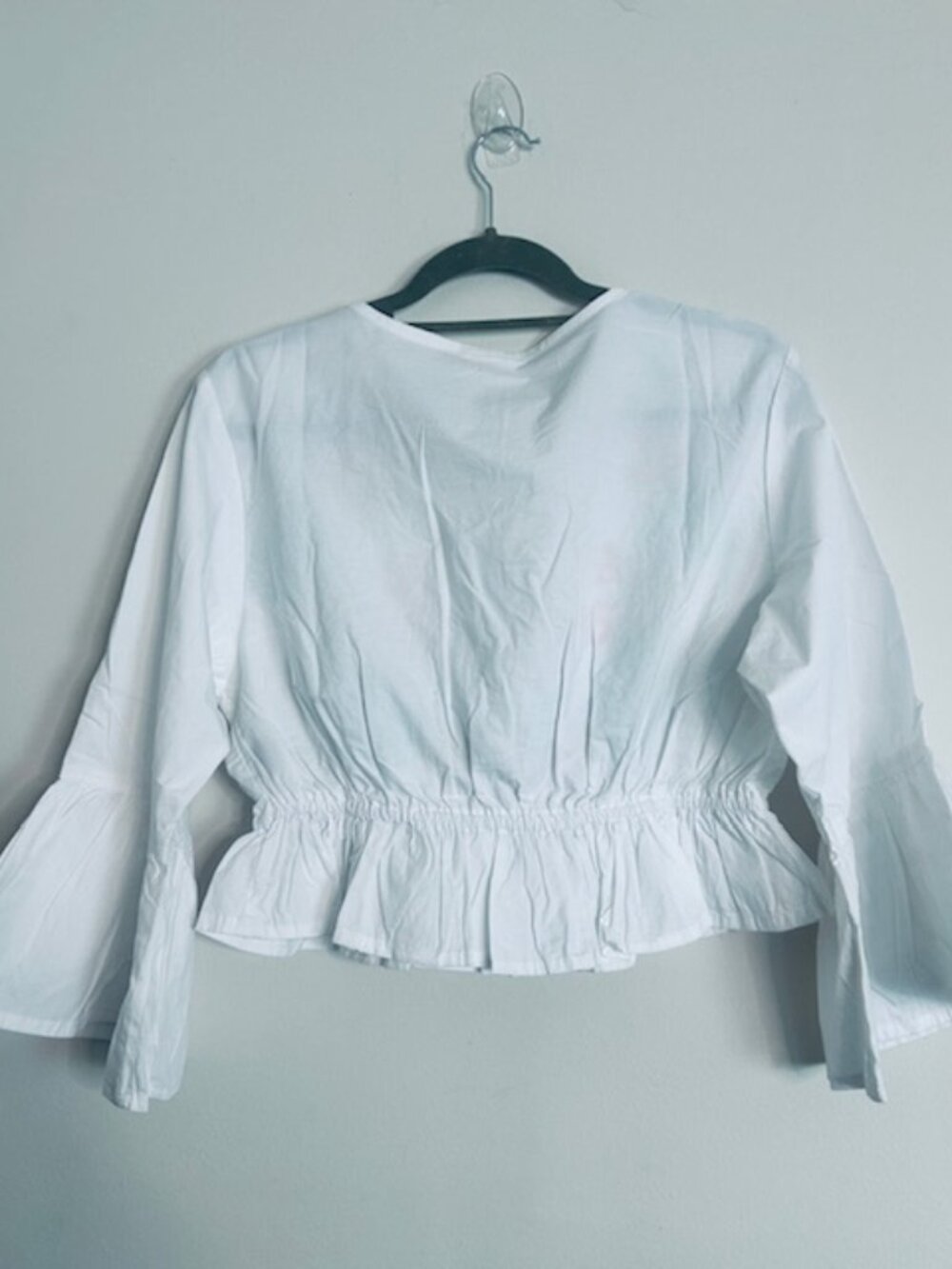 POL BoHo Ivory Multi Color Embroidered Beaded Tie Ruffle Cropped Cotton Top NEW - Picture 15 of 16